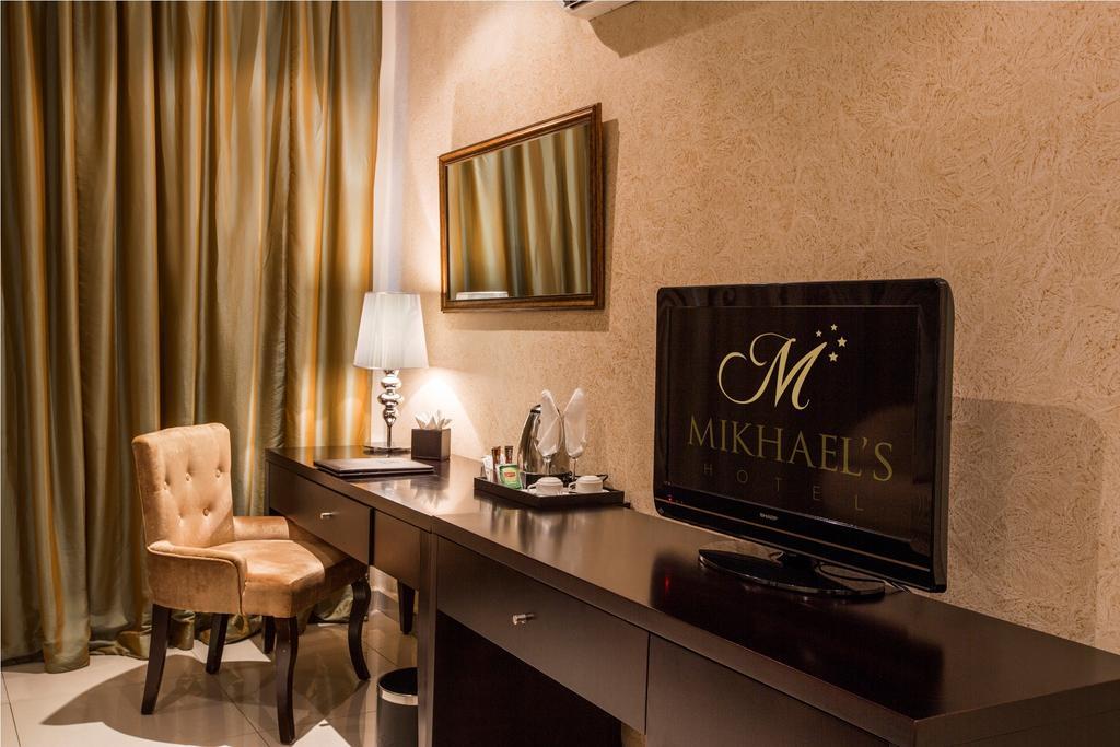 Mikhael'S Hotel Brazzaville Exterior foto